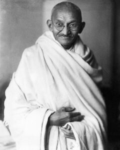Gandhi e la commissione per certificare il caso di reincarnazione di Shanti Devi